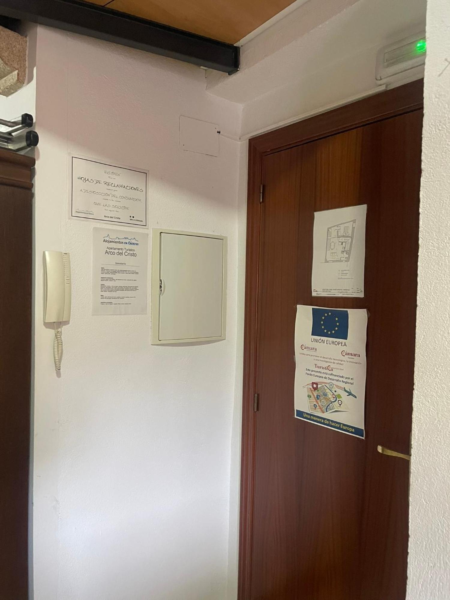 Apartamento Arco Del Cristo Caces Buitenkant foto